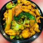 Best Hunan Chicken in Springfield, VA